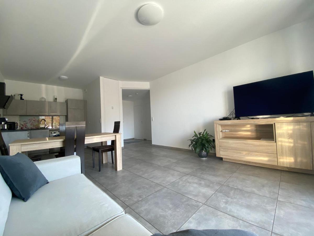 אז'אקסיו Appartement T2 De Standing Avec Parking A 250 Metres De La Plage, Route Des Sanguinaires, Ajaccio מראה חיצוני תמונה