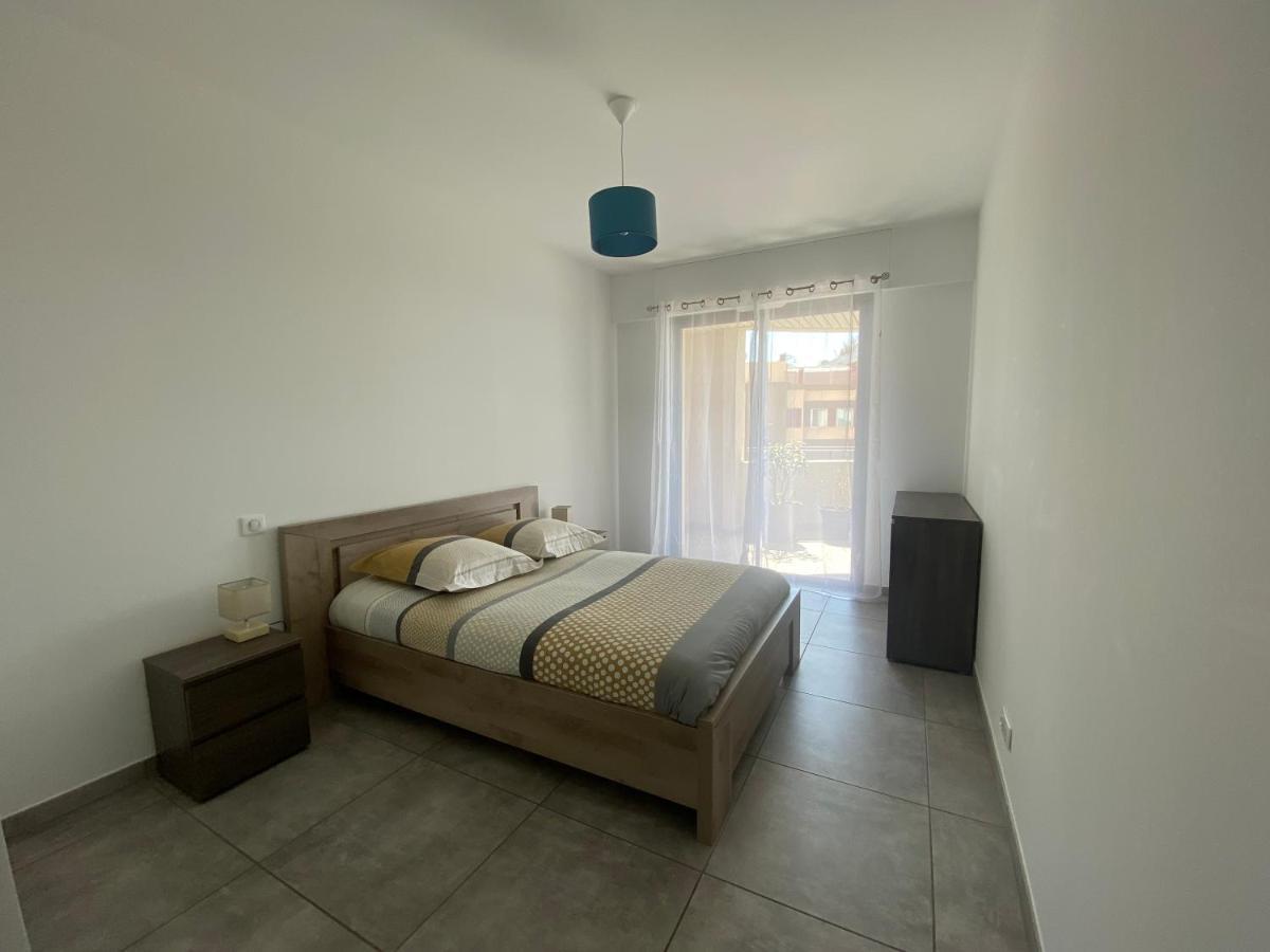 אז'אקסיו Appartement T2 De Standing Avec Parking A 250 Metres De La Plage, Route Des Sanguinaires, Ajaccio מראה חיצוני תמונה